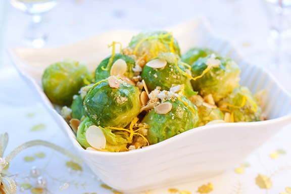 Almond-&-Garlic-Sprouts